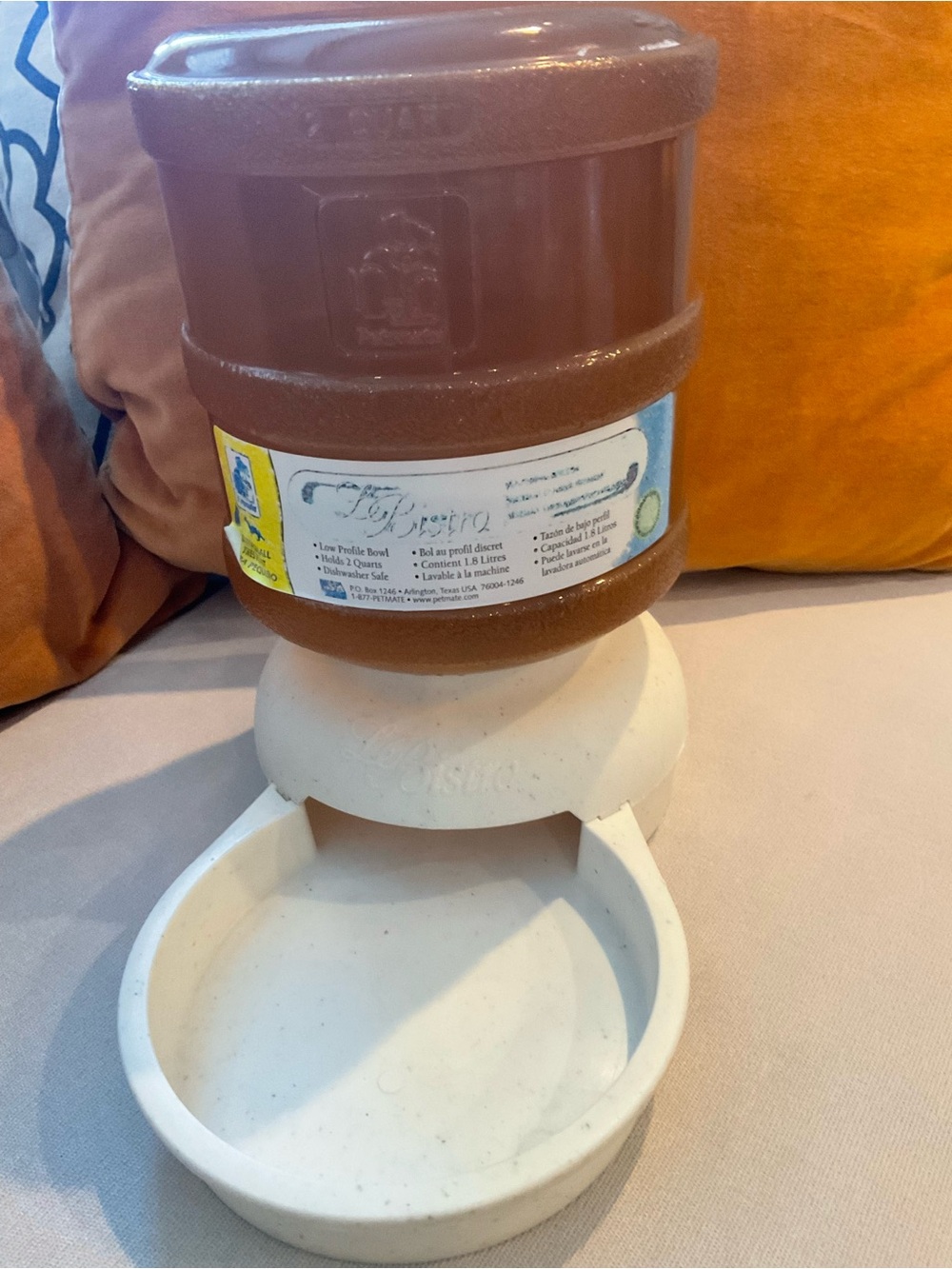 Petmate LeBistro Pet Water Bowl Dispenser